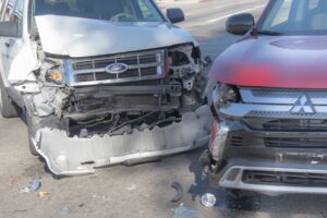 Starkville, MS – Car Crash with Injuries at MS-12 & Louisville St