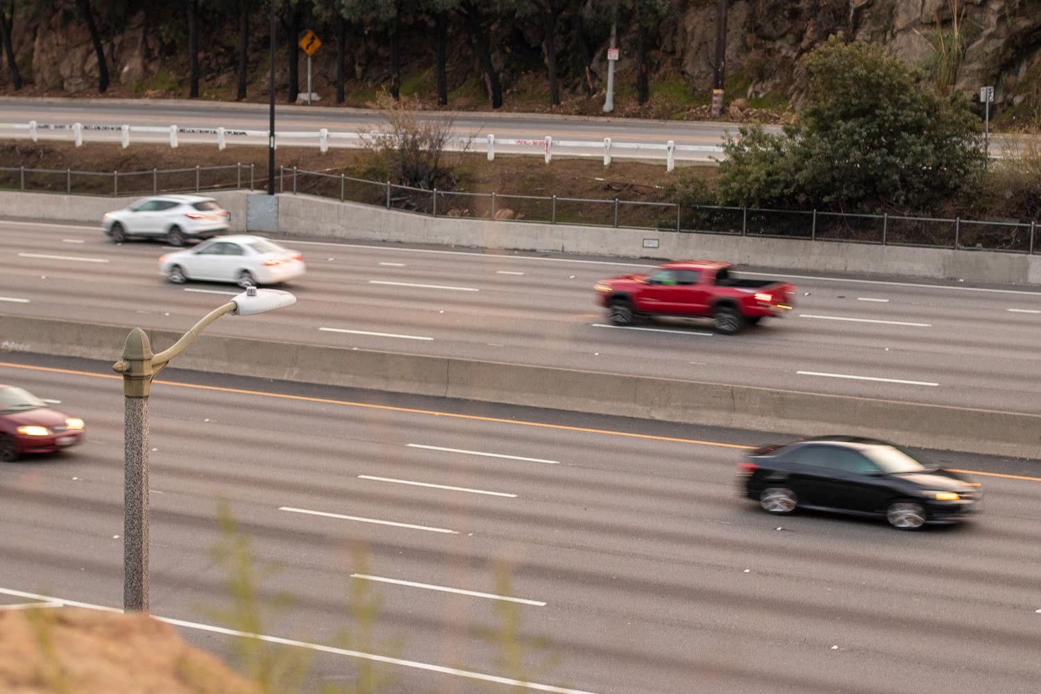 Gautier, MS – Police Respond to Scene of Injury Crash on I-10 near Exit 61