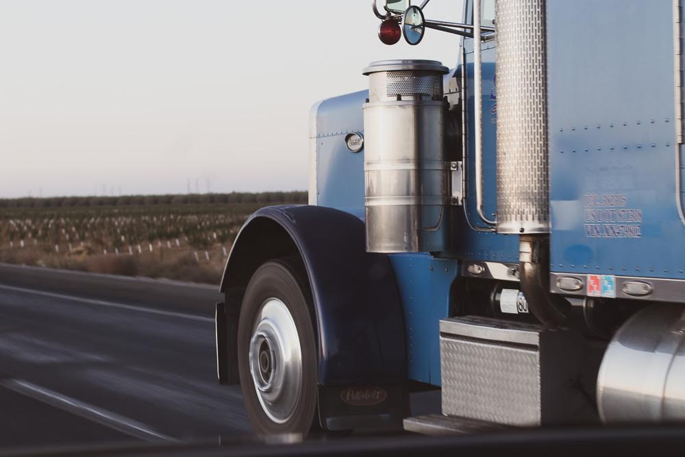 Natchez, MS – Major Auto Accident Involving 18-Wheeler on US 84 near State Park Rd