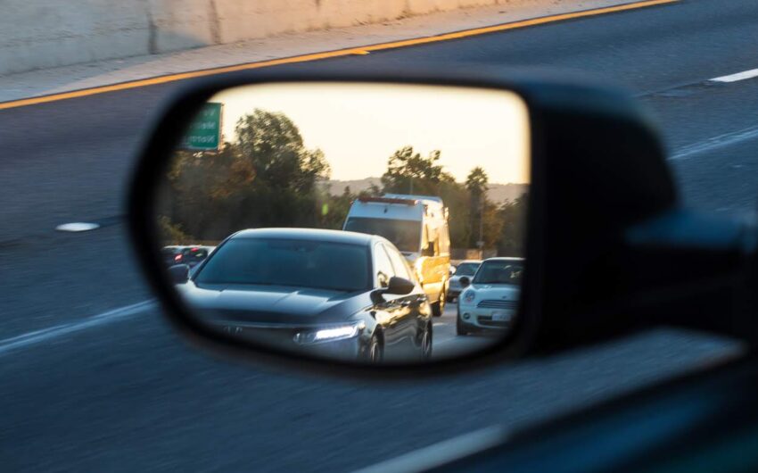 Montgomery, MS – Vehicle Accident Ends in Injuries on I-55 near US 82